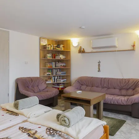 Annemarie By Interhome