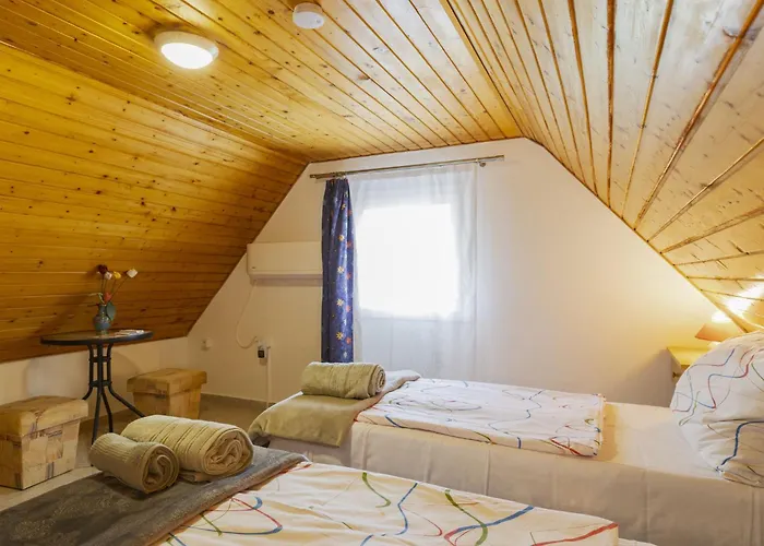 בית נופש Annemarie By Interhome Balatonalmádi